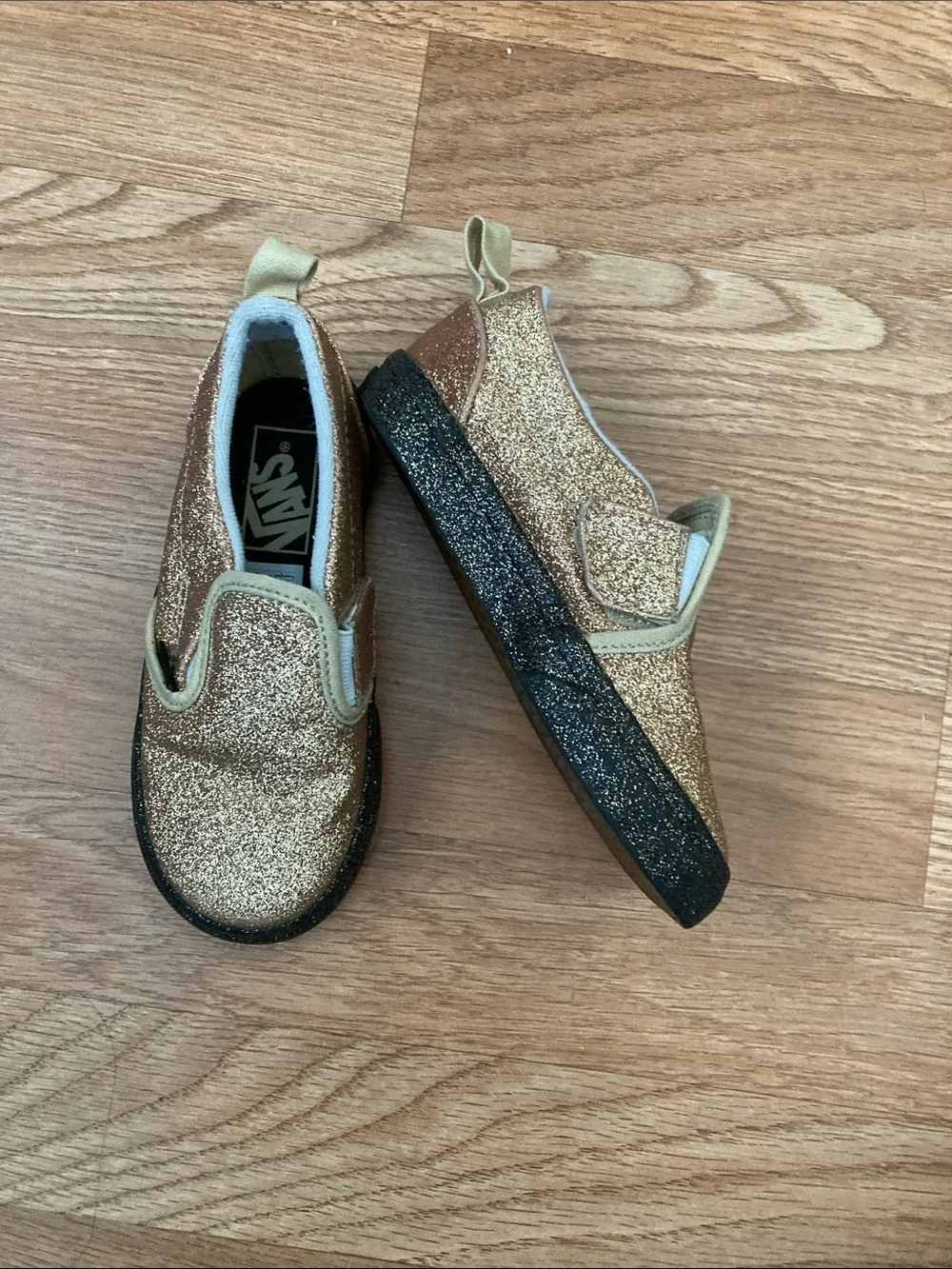Vans Kids Sparkle Slip-On Shoes in Gold Sz 9
